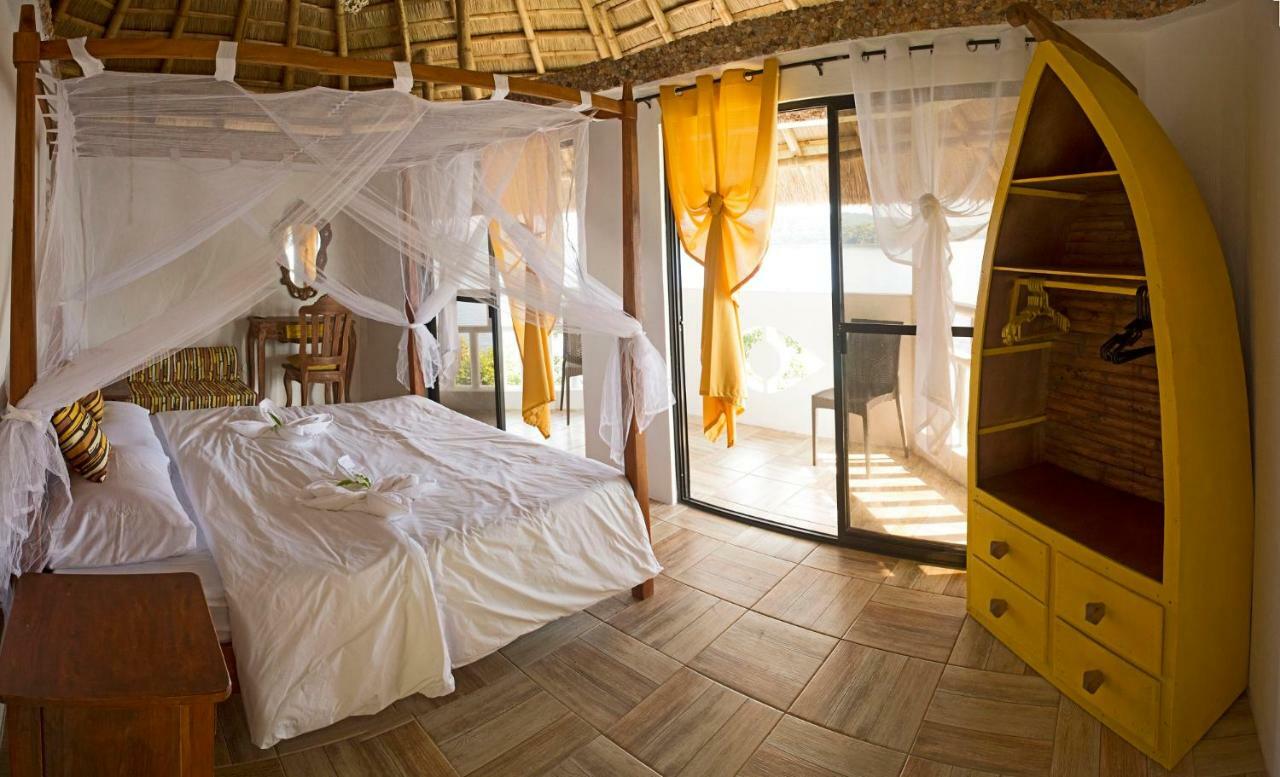 Iris Island Eco Resort Busuanga Buitenkant foto
