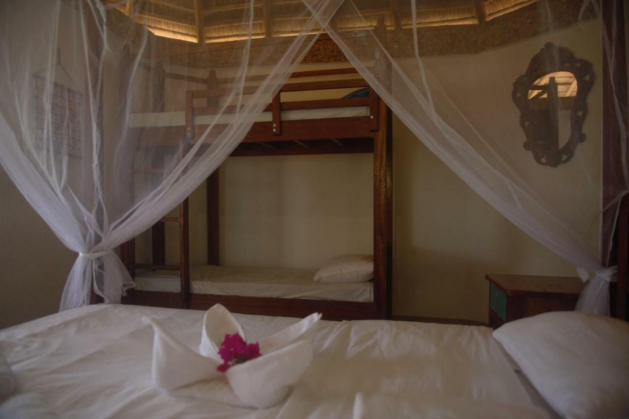 Iris Island Eco Resort Busuanga Buitenkant foto